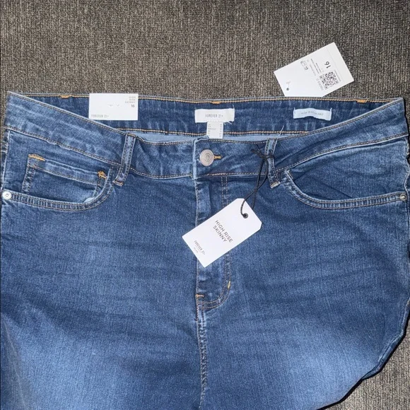 Forever 21 Medium Dark Blue Skinny Jeans - Picture 2 of 5